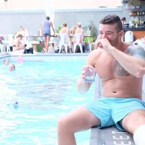 Meet your Posher, Justin